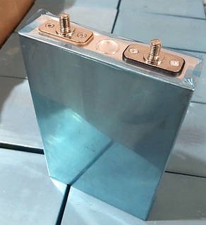 3.2 volt 100ah LiFePo4 ( recondition high quality battery cell ) - Image 2